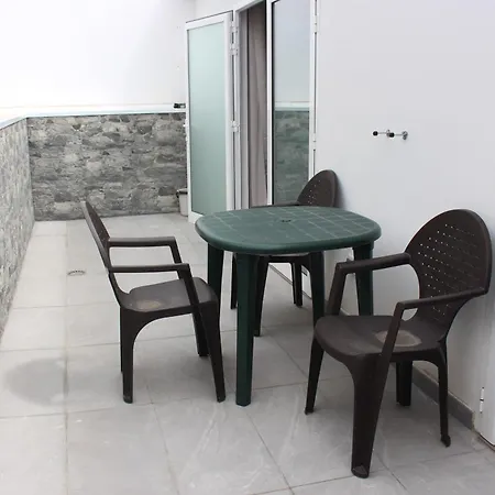 Vv Alcaravaneras ático A *